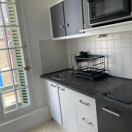 Apartman La Falaise *